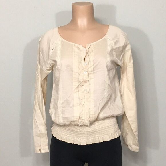 New. Blush colored blouse. - Picture 1 of 7